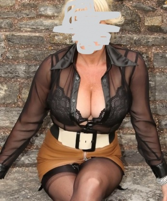 Анкета проститутки Валюшка - город Белицкое, 52 года, №9921